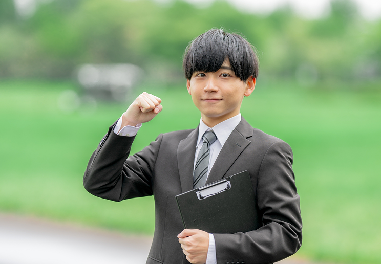 担当者